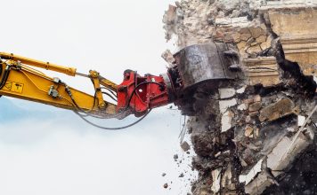 Builder wrecks customers house over Unpaid Invoice