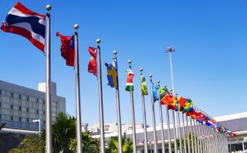 international debt collection rises