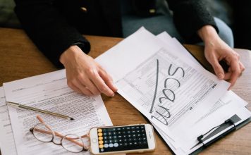 business credit scam closed down