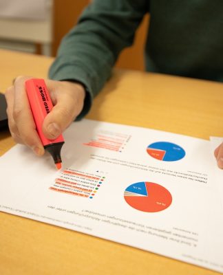 UK Business Insolvency rises by nearly a third uk business insolvency rises by a third