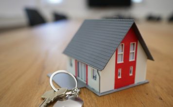 bailiff shortage and court error costing landlords