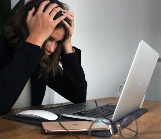 netflix star linked to debt collection scam