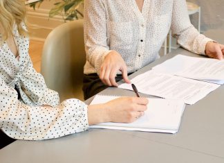 Number of CCJs rises in the UK by nearly 15% in 2023 Q1 number of ccjs rises