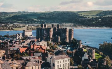 number of overdue invoices in wales has dropped