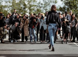 Lisa Marie Presley’s daughter refusing to pay late mother’s UK Debt lisa marie presley's daughter refusing to pay uk debt