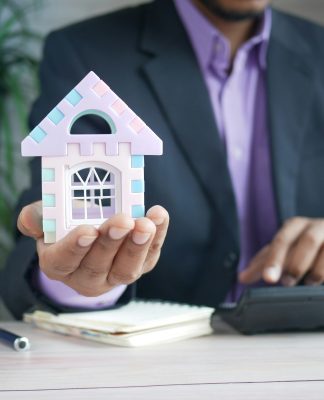 32,000 UK Homes at risk of repossession 32,000 uk homes at risk of repossession