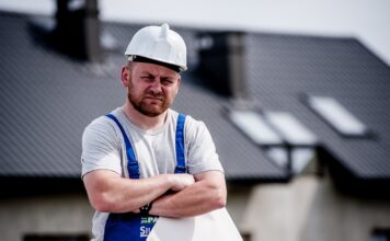 rise in tradespeople and self employed chasing debts and late payments